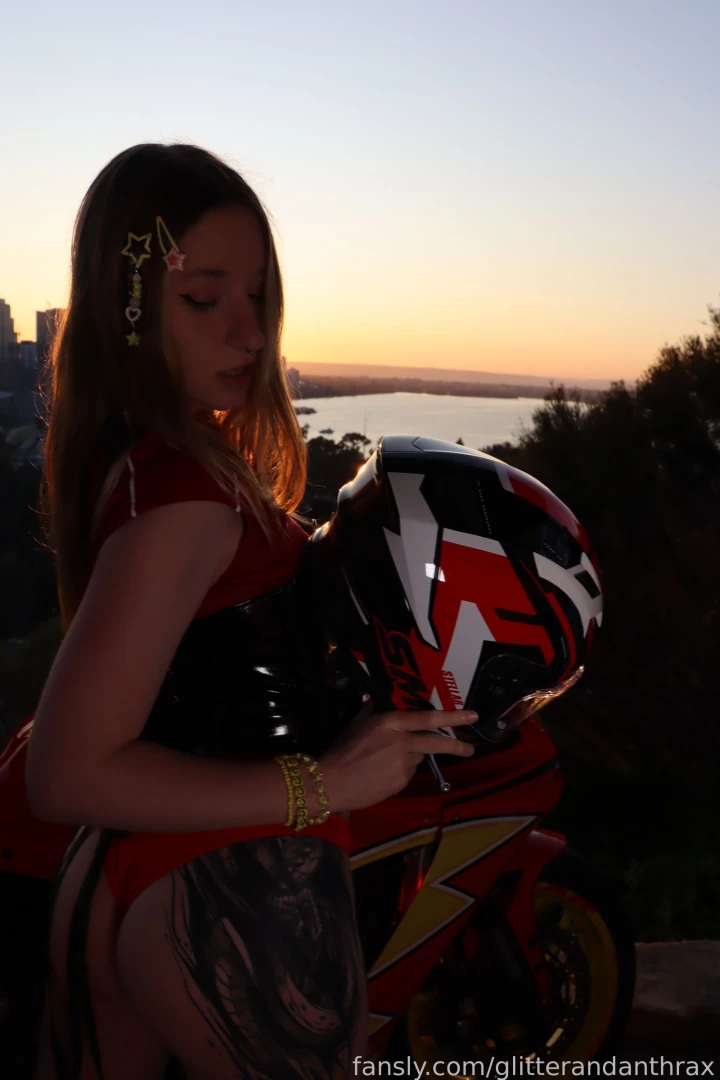 Always wear protection lancestrongarmz insta bltvee insta bike 