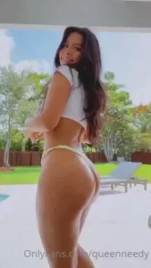 Have fun with me i know you like this ass