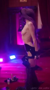 Happy halloween hope you re having a good one dropping my new video