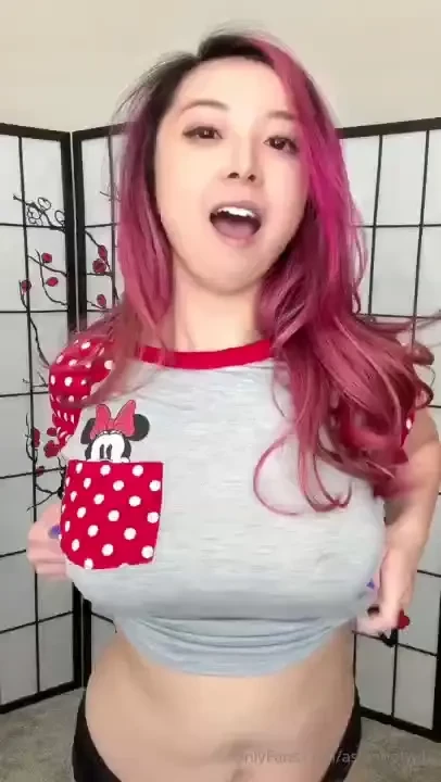 Dropping all the good vibes happy weekend 