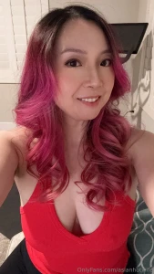 Dinner s ready they re both here waiting for you to suck on them