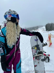 Nbsp snowboarding a dance with gravity