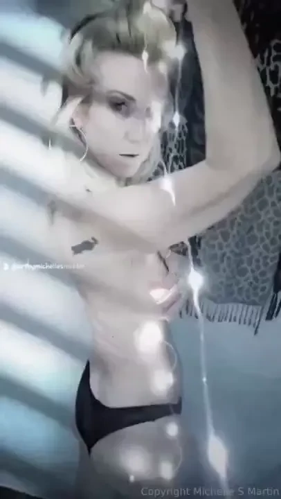 Dream on dream on dream until your dreams come true 