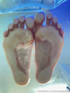 Showing off the new pedi also live show tomorrow 5pm est part 4