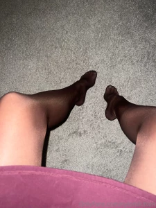 Swipe to pull up my dress i swear wearing pantyhose always gets me part 1