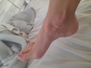 Who likes feet as well