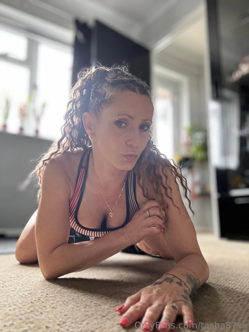 Having a good workout happy tuesday 