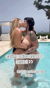 I ate ariabanksxxx ass till she came at a private resort tip 7 here