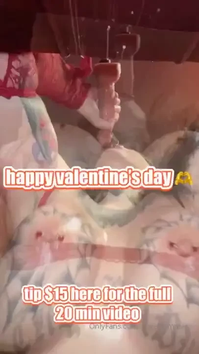 Happy valentines baby oily striptease sloppiest blowjob doggy style 