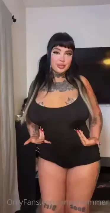 Would you fuck me amp my friends venomblaxxk aaliyah_may 