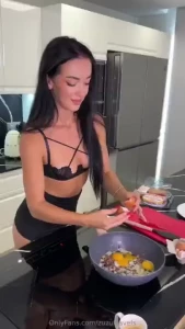 Full stomach amp empty balls pov making you happy man blowjob