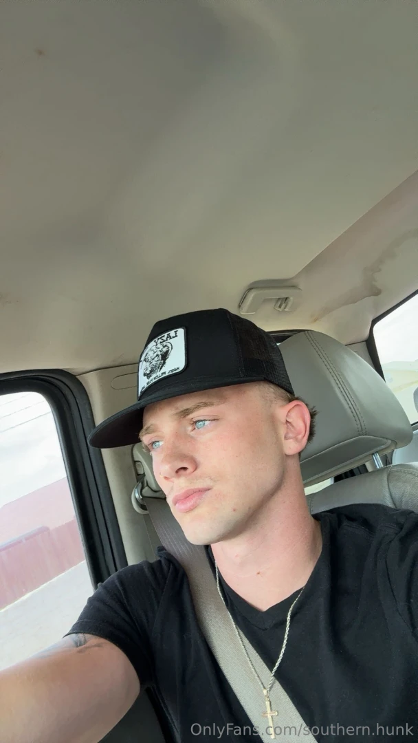 See more of my exclusive content southernhunkvip 