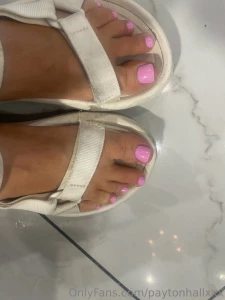 I got my nails and toes and done my yard pool person got distracted by part 2