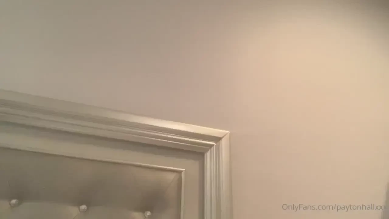 A quick solo masturbation movie for your saturday happy jerking 