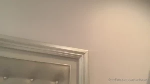 A quick solo masturbation movie for your saturday happy jerking