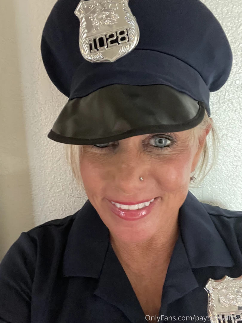 Super exciting day yesterday did some paid work and some trade share 