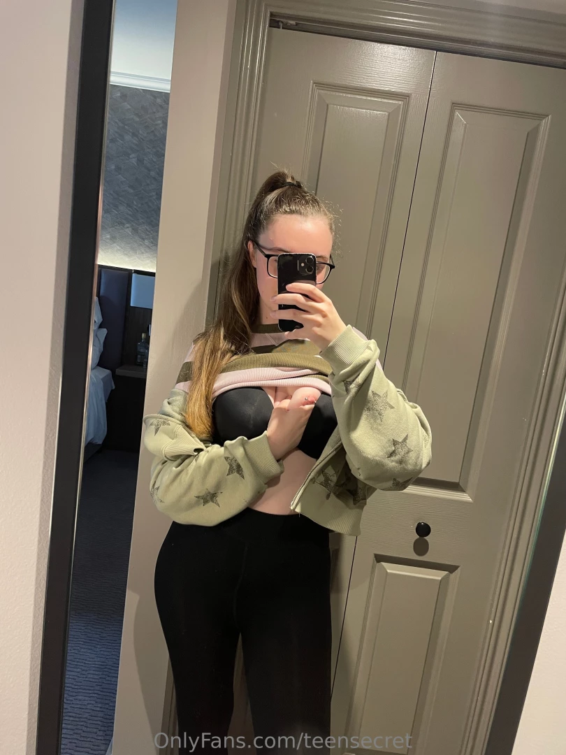 You can squeeze these tits if you re stressed babe part 4 