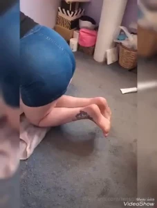 Sundays i try and catch up on housework i m trying to clean the shower