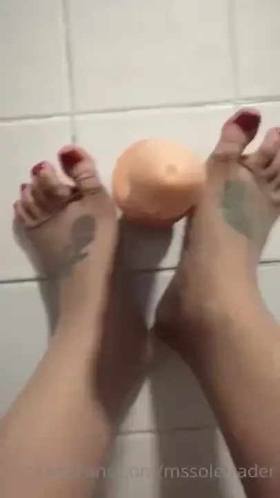 Best of both worlds toeless tights so nylon soles and free toes 