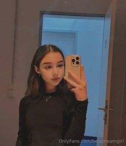 Finally 18 liza18y o make free sub for first 15 this pretty virgin part 372