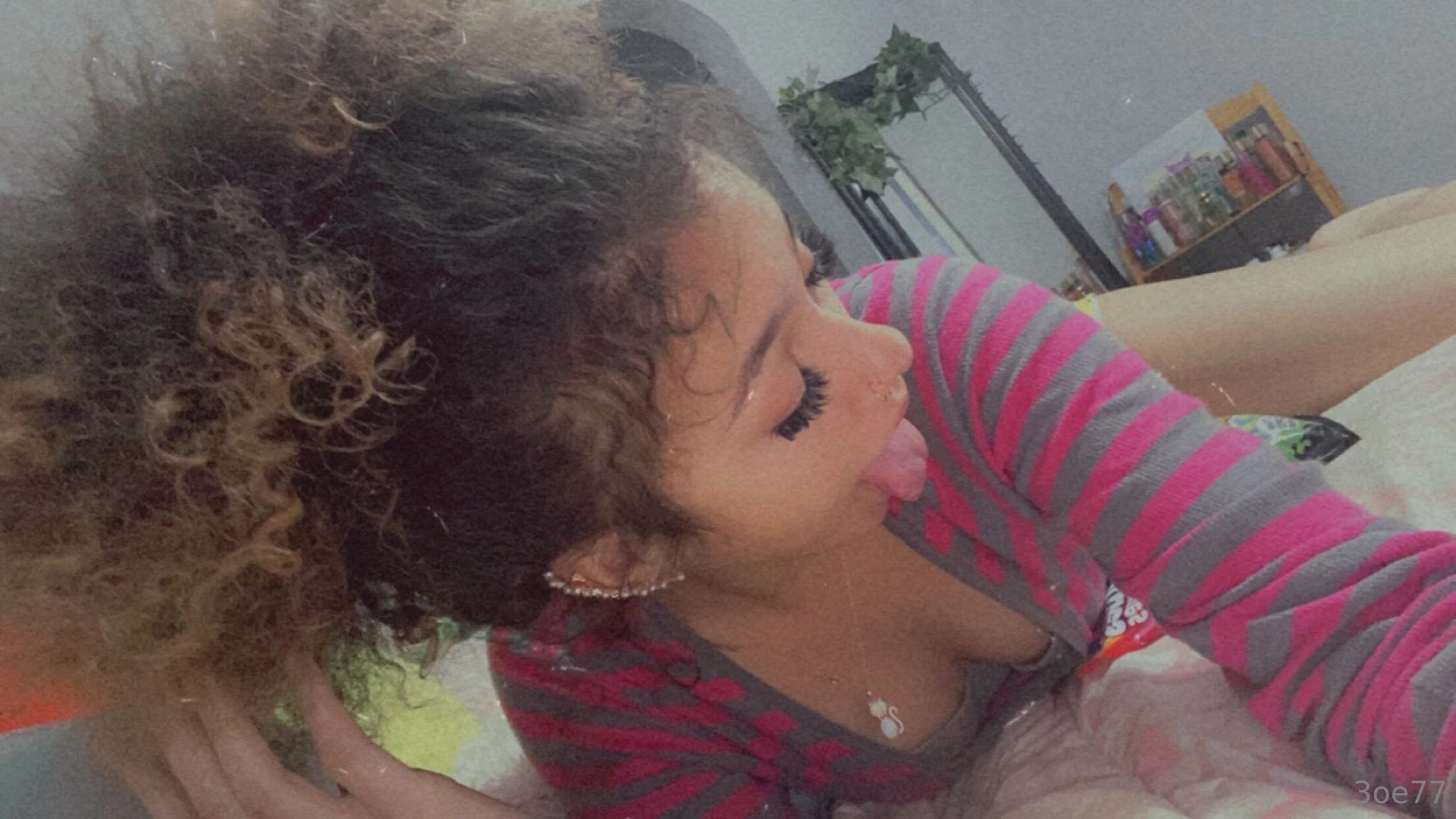 Do you like my curly hair daddy 