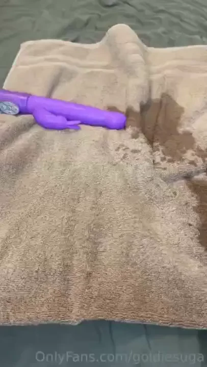 Made it rain imagine my tight pussy squirting all over your dick as 