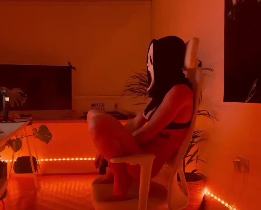 Halloween special droppin tonight hey everyone so my truth or dare 