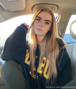 Tip me 10 if you want a surprise sent to your dms tonight