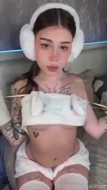 A special show in oil for my favorite viewers trans transgirl tgirl 