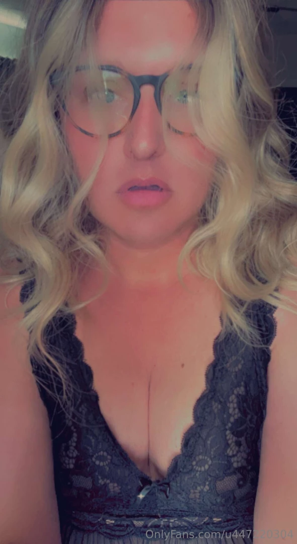 Photo dump and video dump if you like what you see then please show part 4 