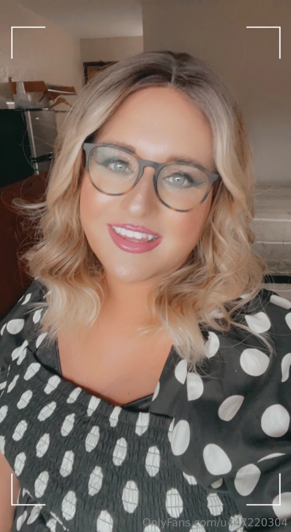 Photo dump and video dump if you like what you see then please show part 3 