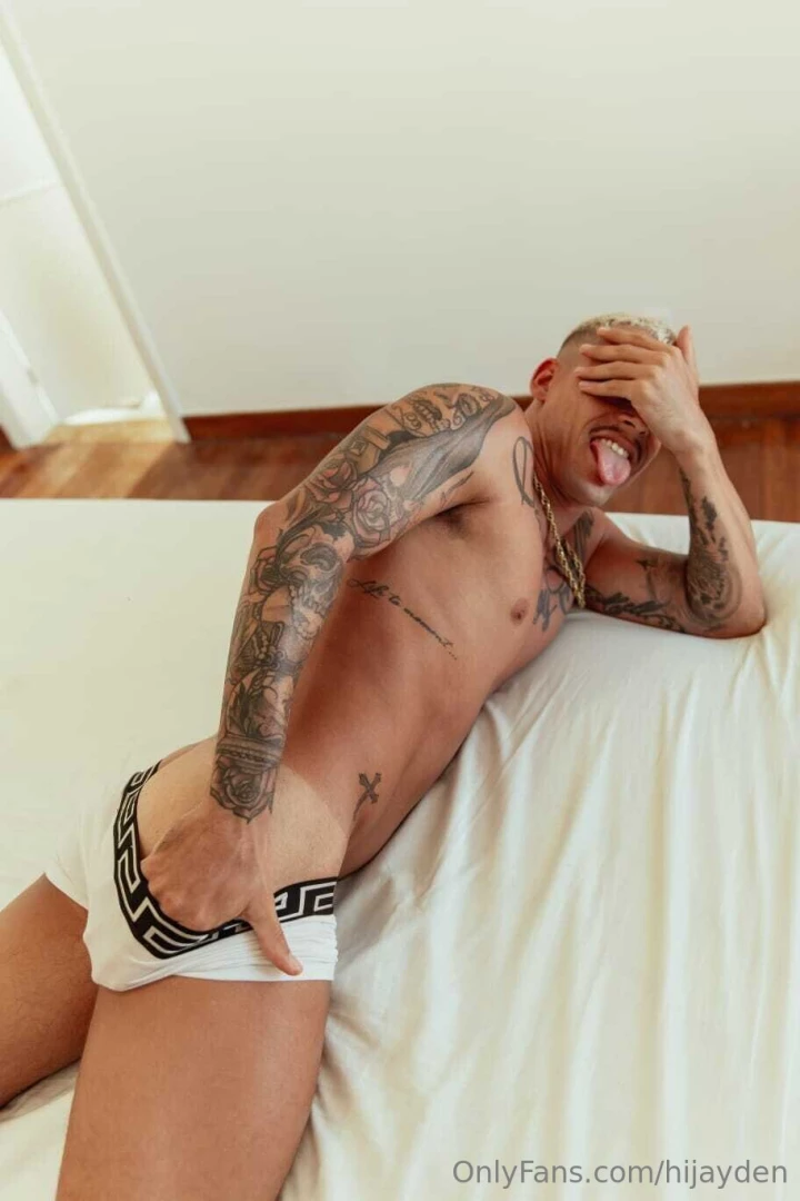 Vers boy alert promotion - 35 off black friday hey guys follow my big part 2 