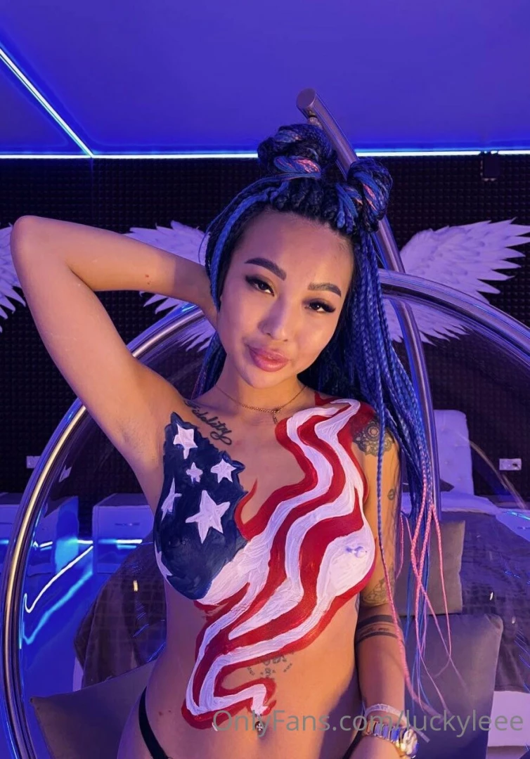 Send me a tip right now baby and i ll show you something naughty that part 2 