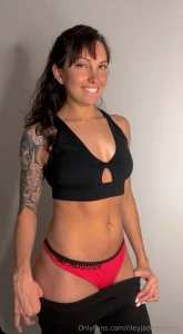 Showing off my gym fit today