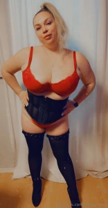 Go follow my busty friend bustyannarosexxx part 4