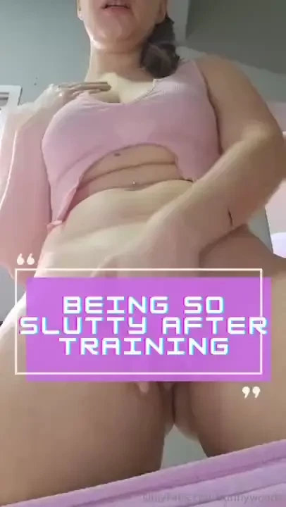 Close up pussy jerking i was so horny after training that i couldn t 