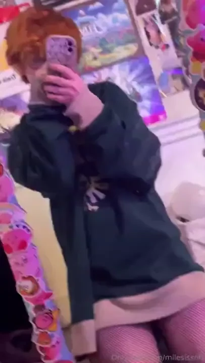 Swipe for another video with face a toy gt _ lt - sorry for the lack 