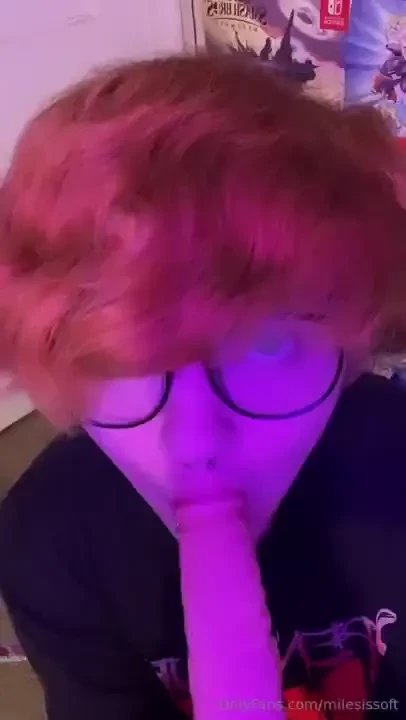 Swipe for another video with face a toy gt _ lt - sorry for the lack part 1 