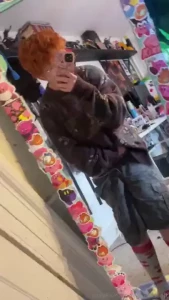 Lil video _ i plan on recording more toy content this week and such 33