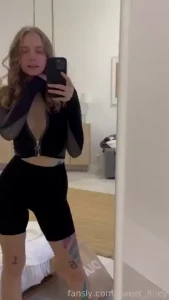 Would love to know how are you doing today inmirror sexybody sexy