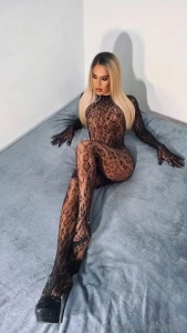 Are you ready for dirty talk like only a goddess can give you i m hot