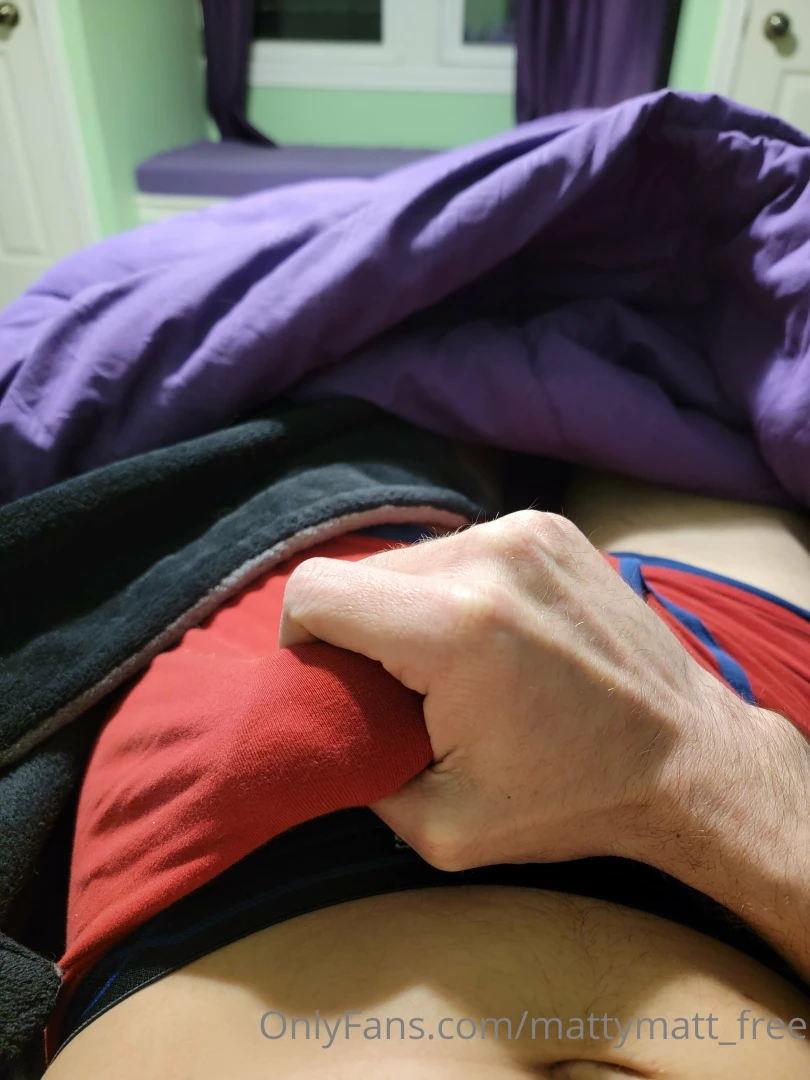 Wanna see daddy play with his bulging cock plus cum shot at the end 