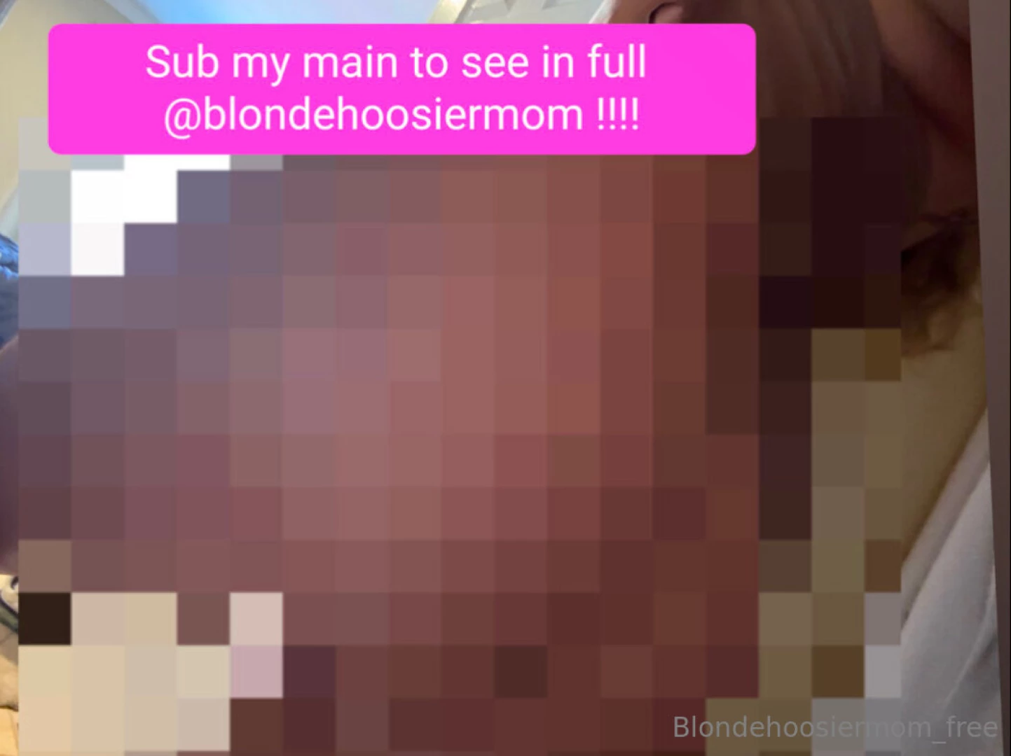 Blondehoosiermom 