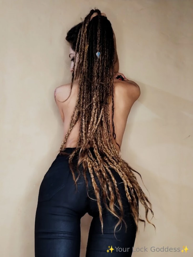 Do you pull on my dreads or my pants better come see me naked 