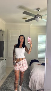 Snapped this just for you but maybe i should lose a layer and take