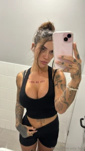 My pussy s calling for your cock