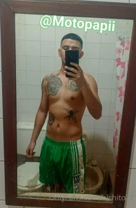 He is motopapii a latin boy who can turn you on and please you in a