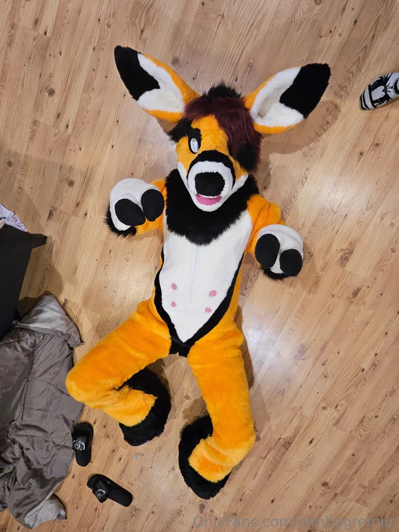 Come rub this deer s tummy part 1 