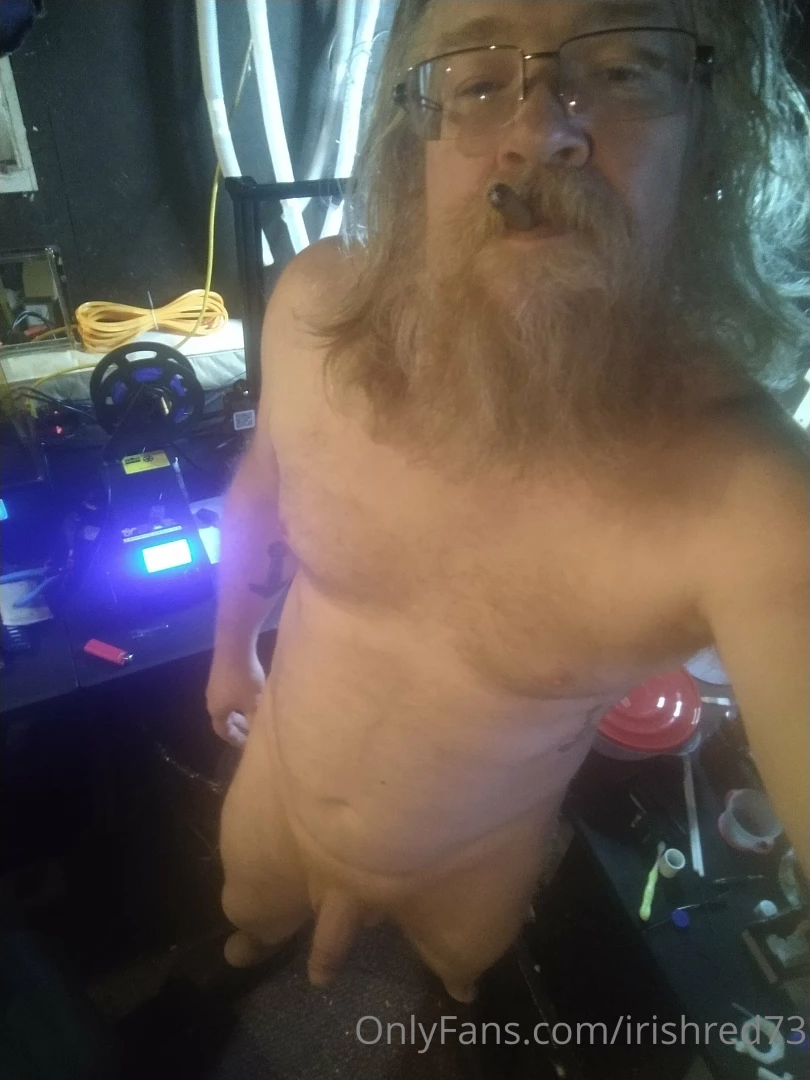 Saying hey from my workshop 