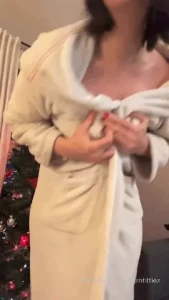 Baby it s cold outside but i know just how to heat things up